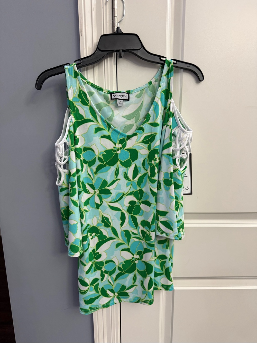 Sam & Jess Green Floral Cold-Shoulder Tunic